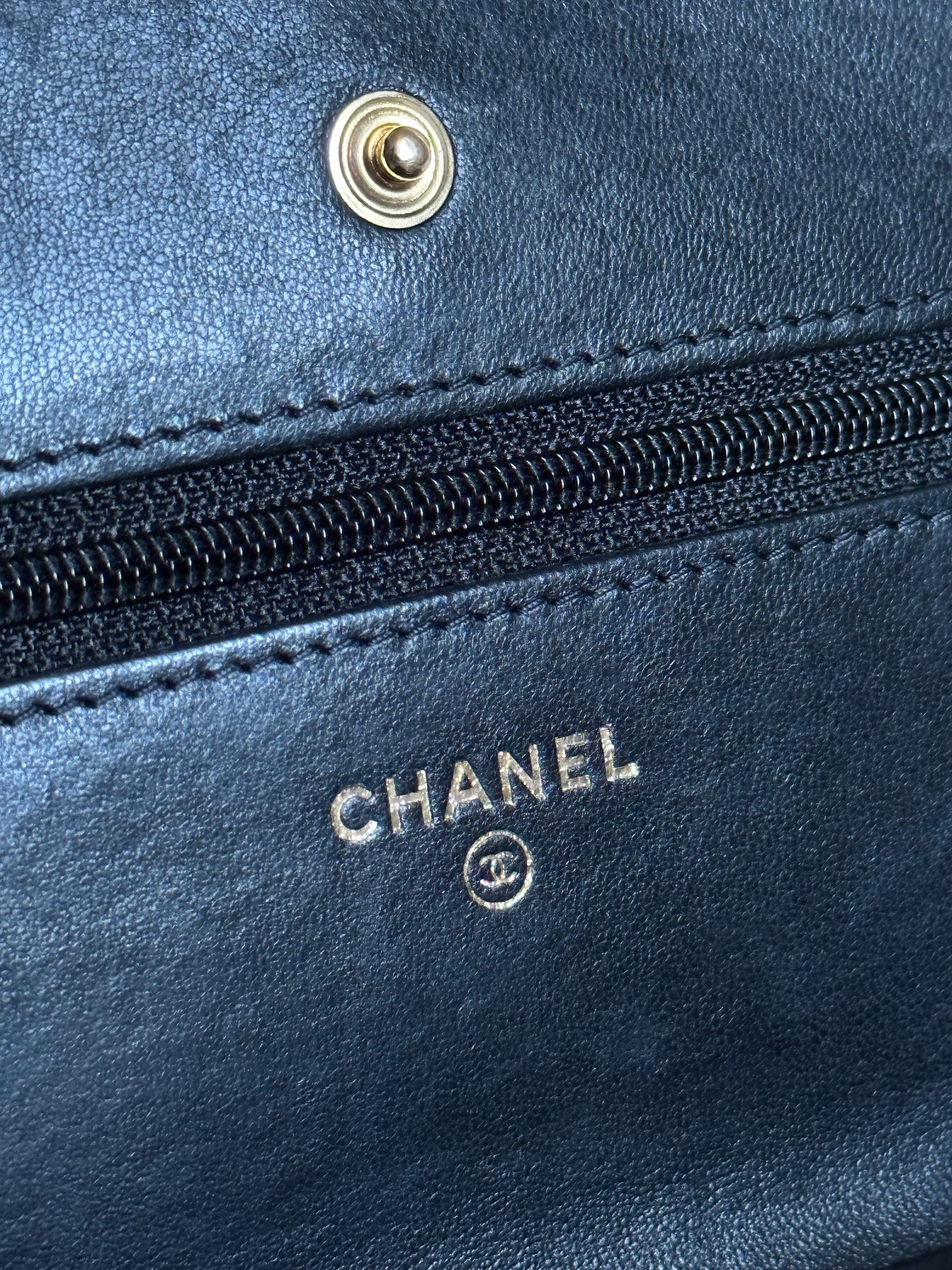 CHANEL WALLET ON CHAIN BLACK AND GOLD