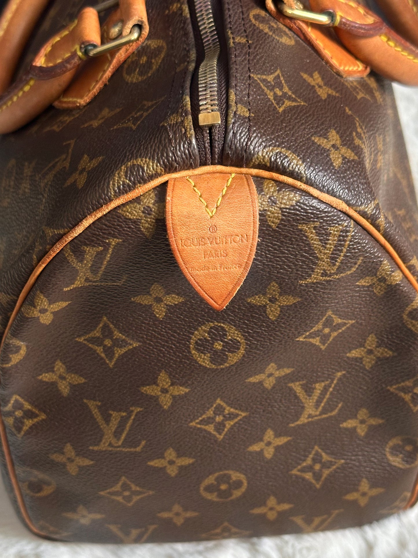 Louis Vuitton Speedy 30