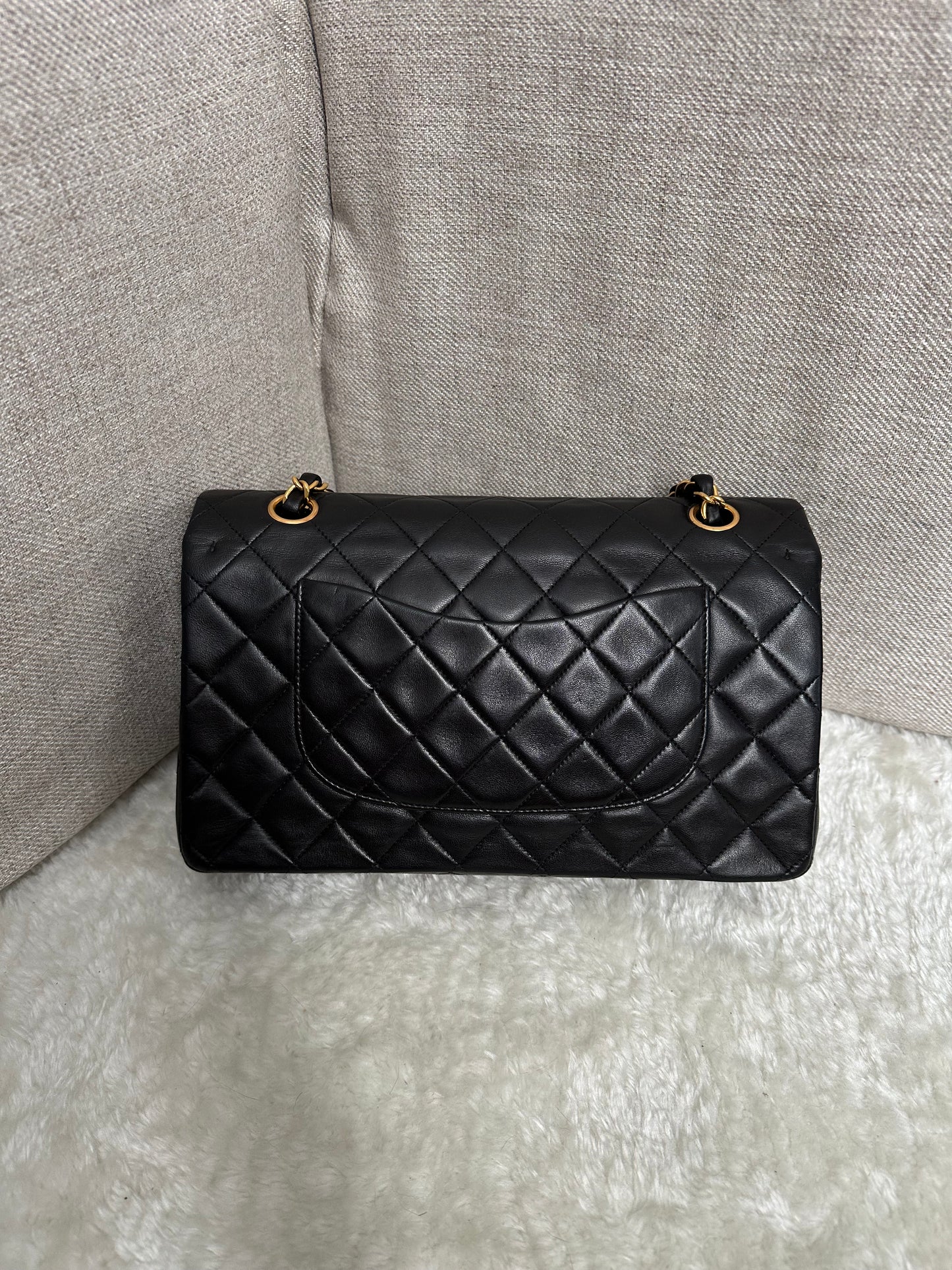 Chanel Timeless Classic Medium 1