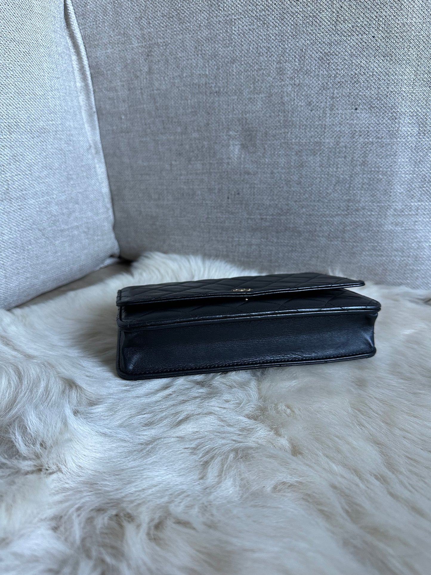 CHANEL WALLET ON CHAIN BLACK AND GOLD