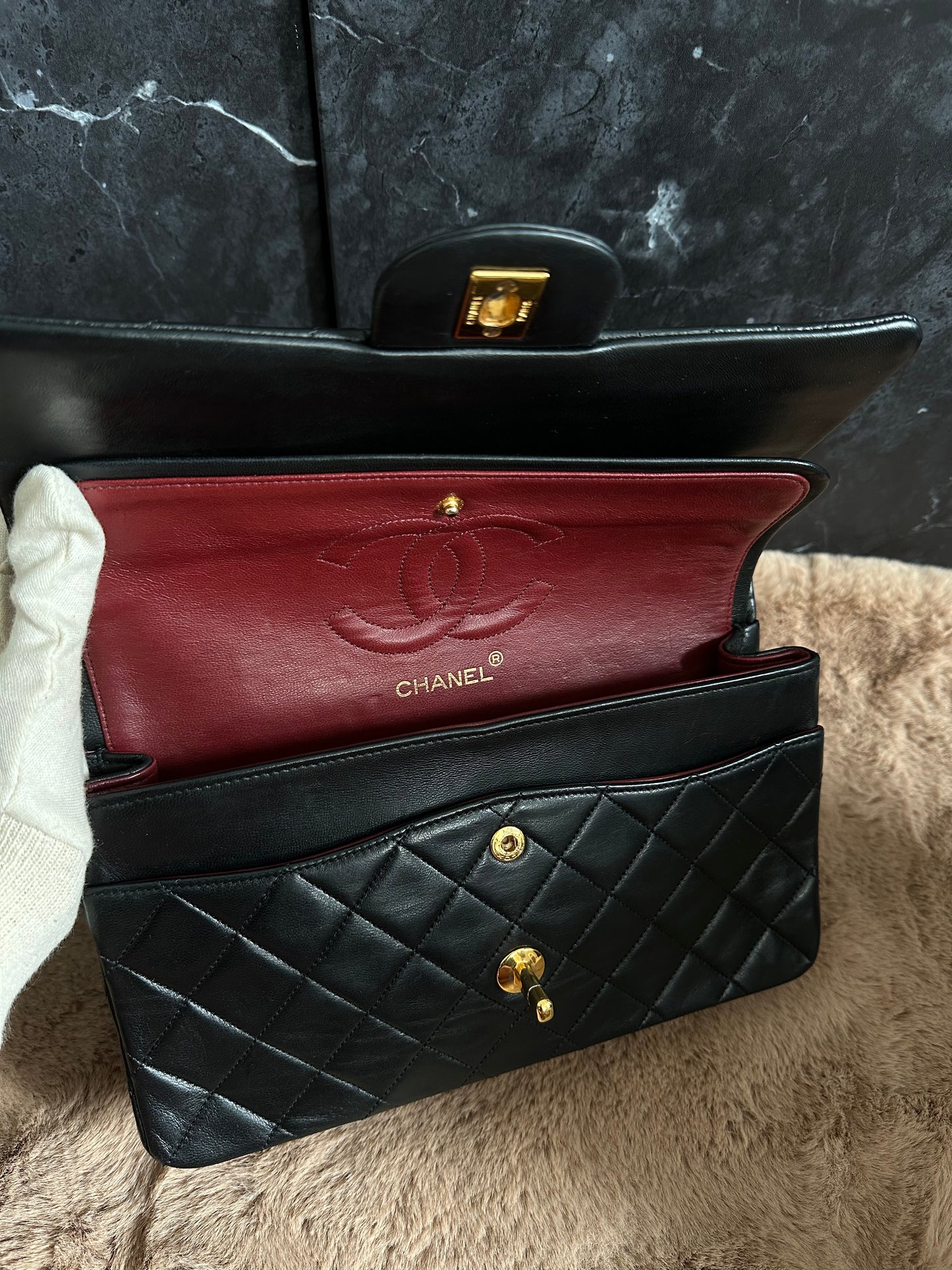 Chanel Timeless Classic Medium