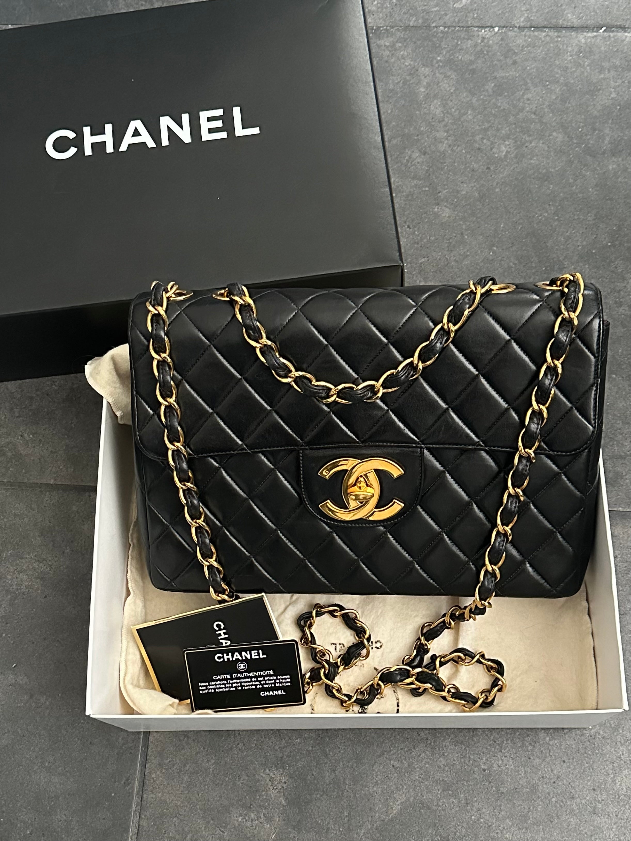 Chanel Jumbo 30