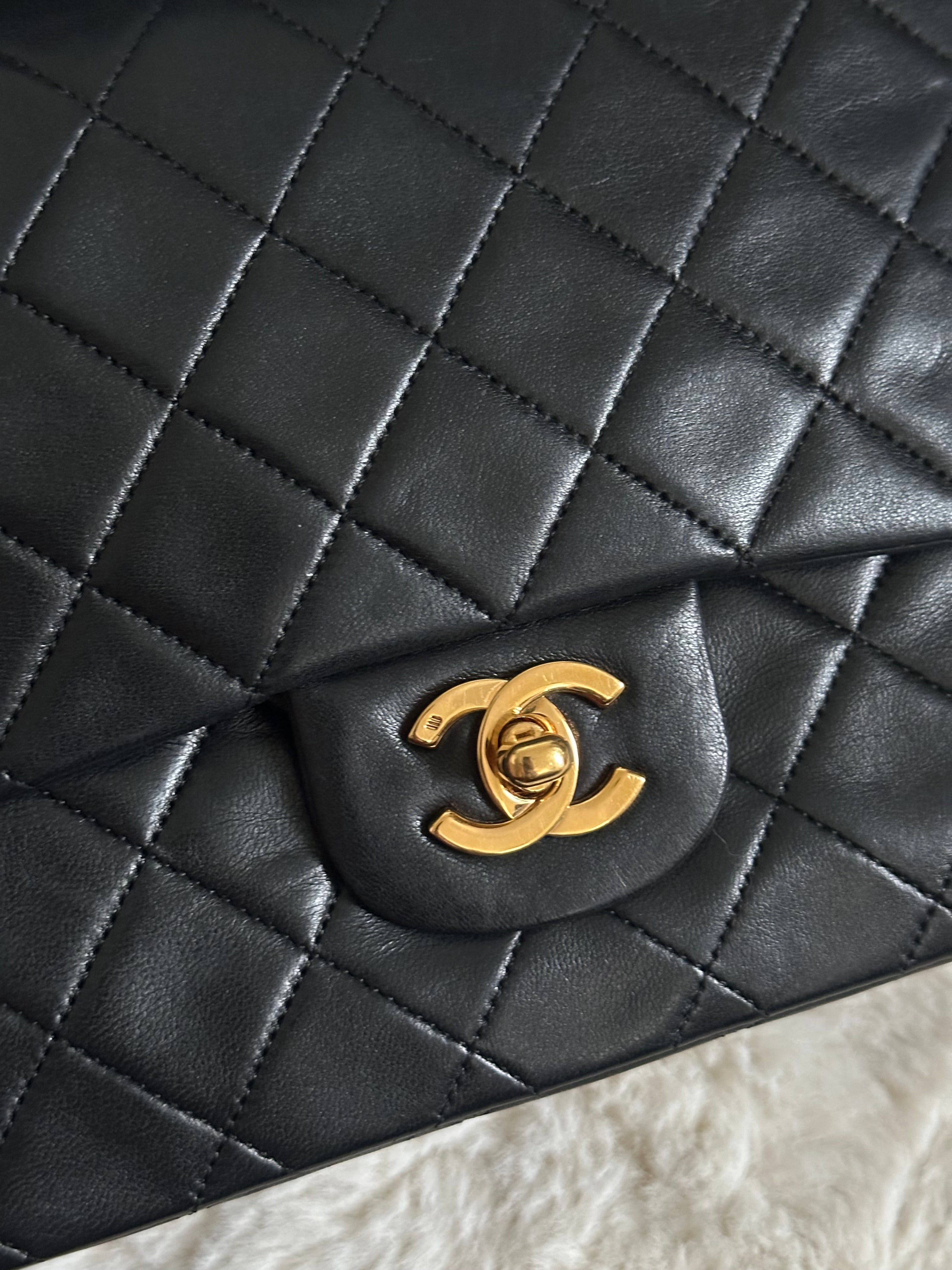 Chanel Timeless Double Flap Medium Or 24k