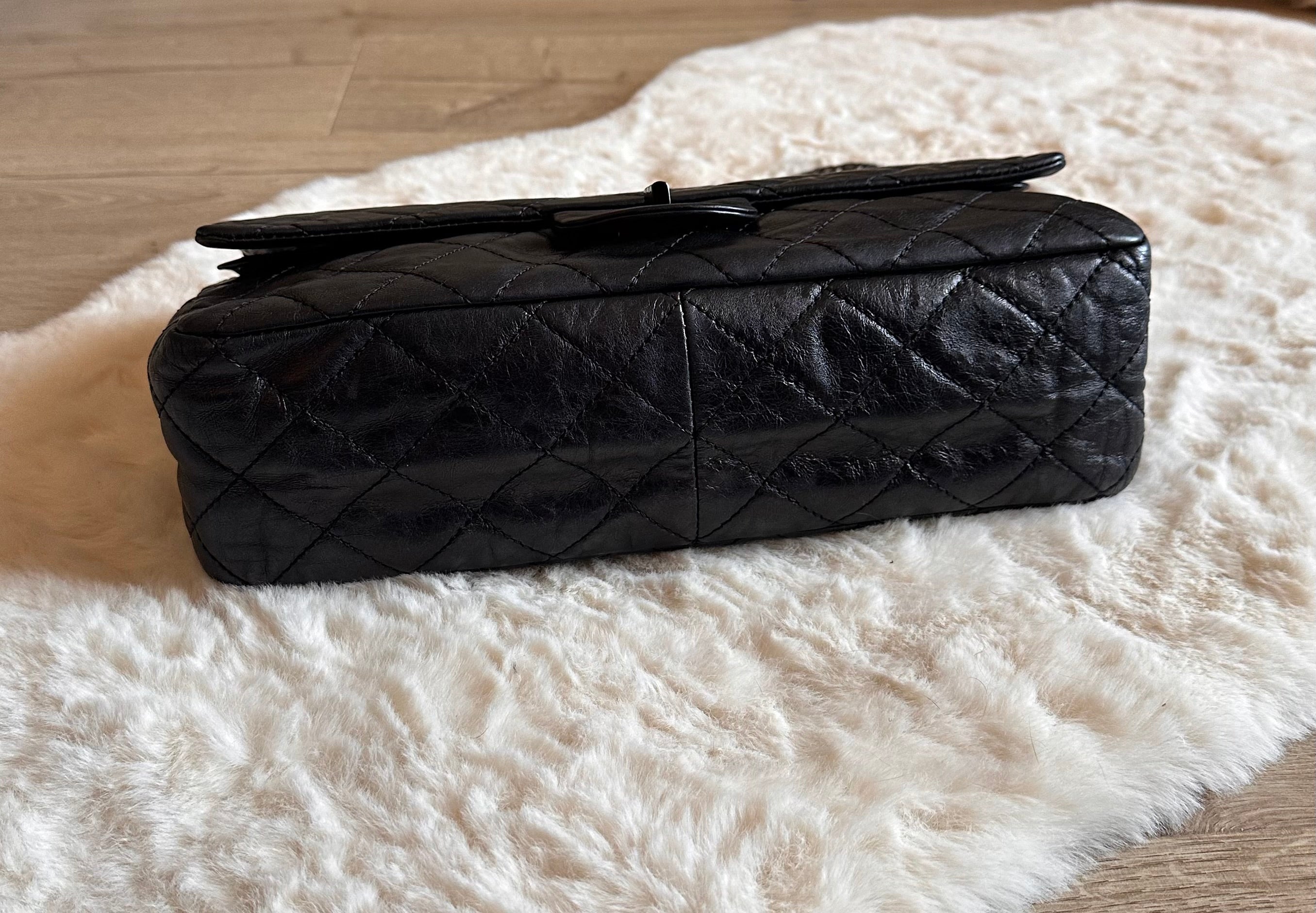 Chanel 2.55 So Black