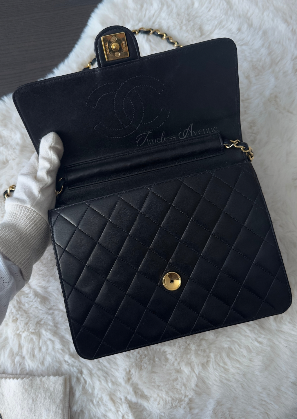 CHANEL Classic Flap Handbag
