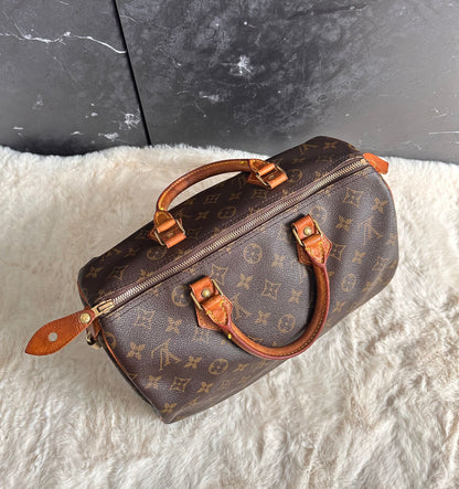 Louis Vuitton Speedy 30