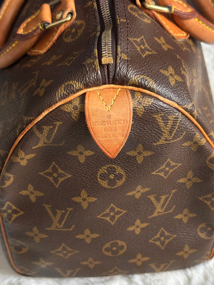 Louis Vuitton Speedy 30
