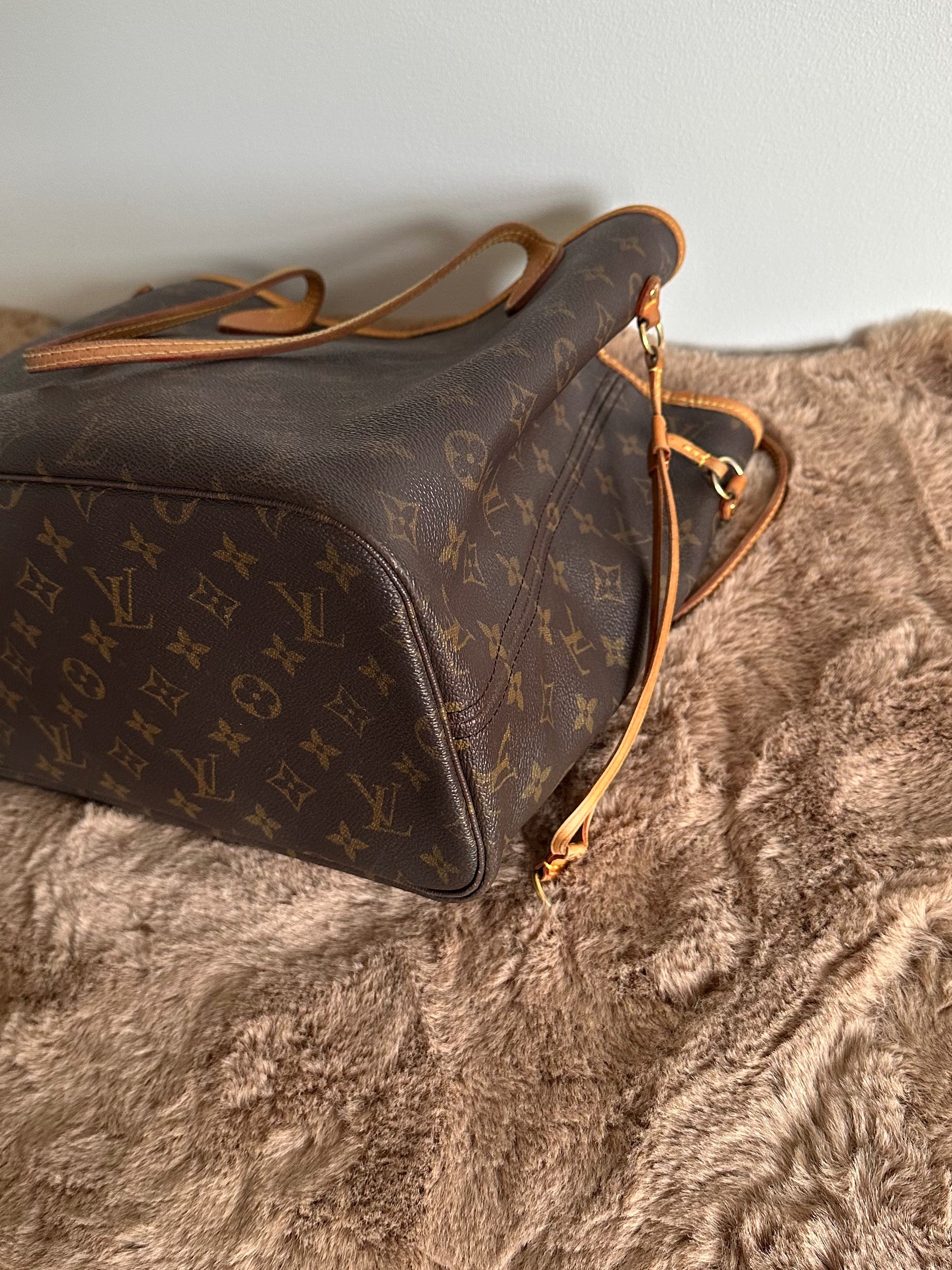 Louis Vuitton Neverfull MM