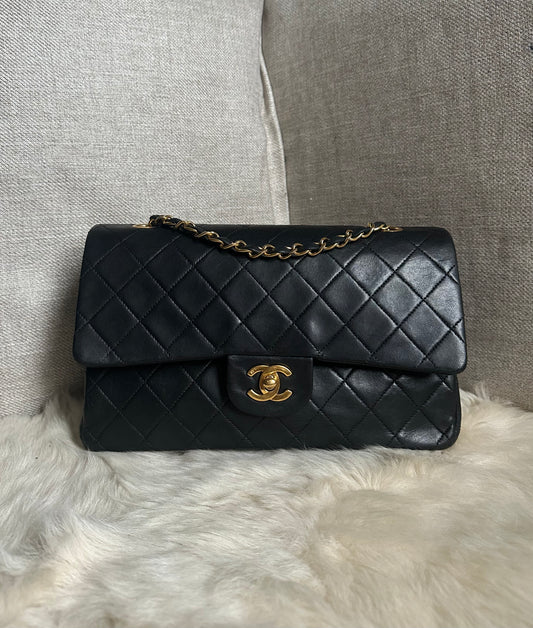 CHANEL TIMELESS CLASSIC MEDIUM NOIR
