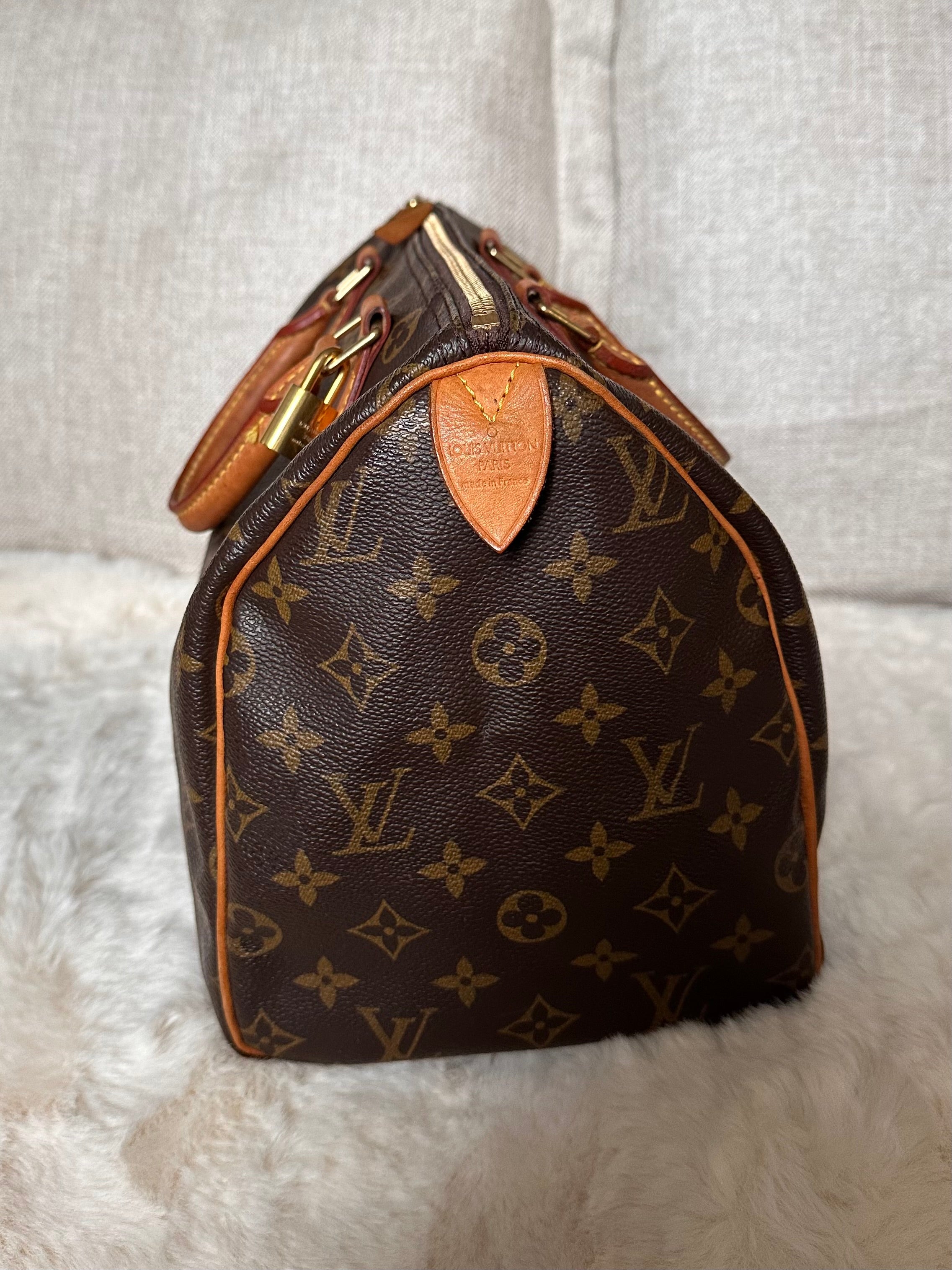 Louis Vuitton Speedy 30