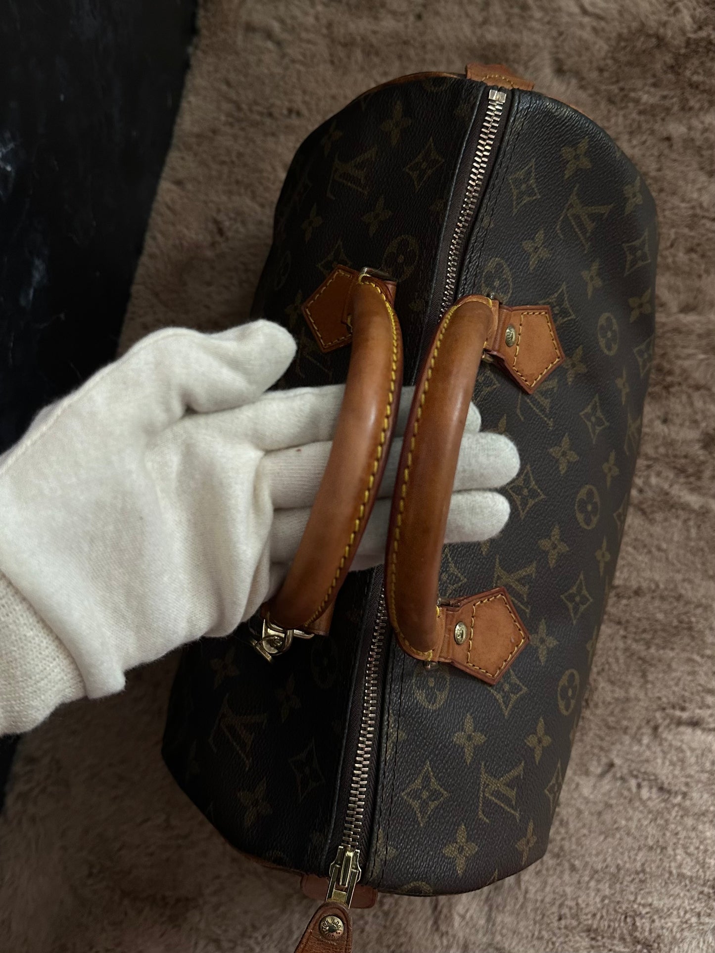 Louis Vuitton Speedy 30