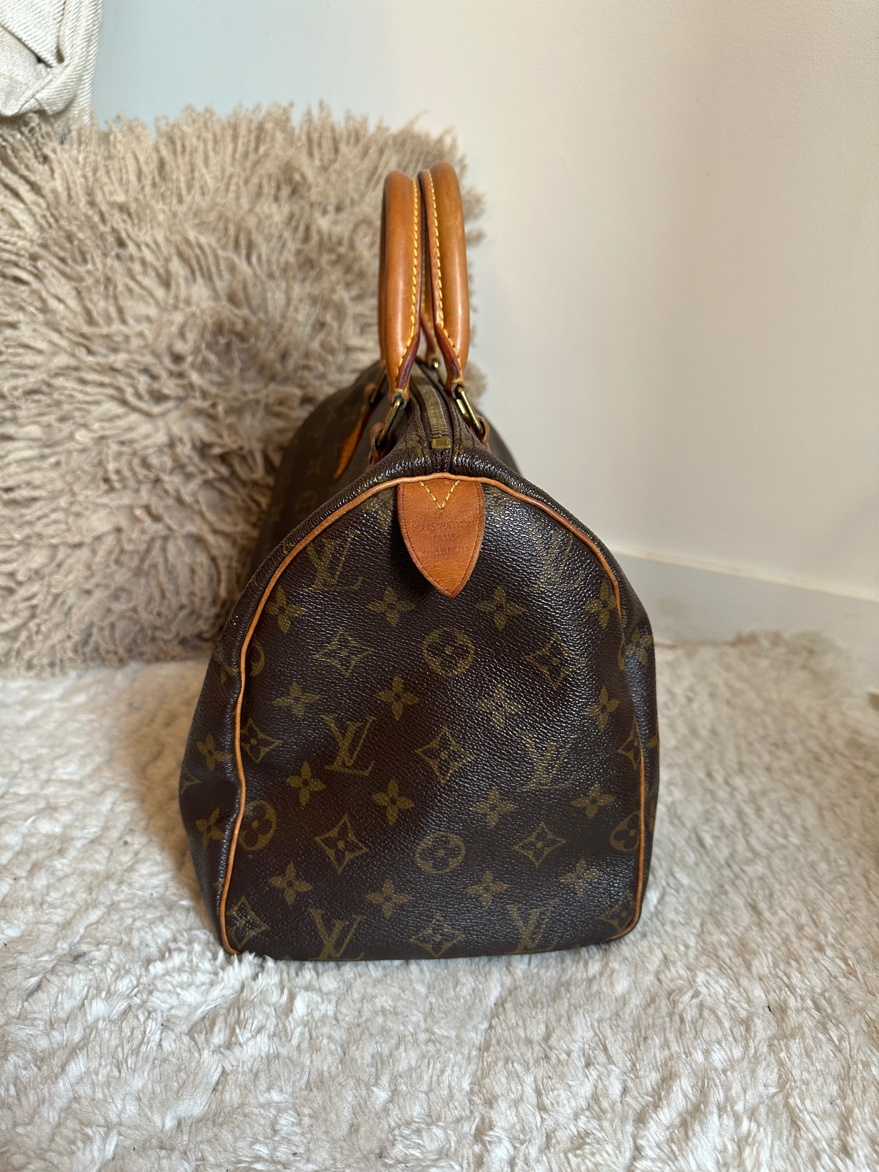 Louis Vuitton Speedy 30