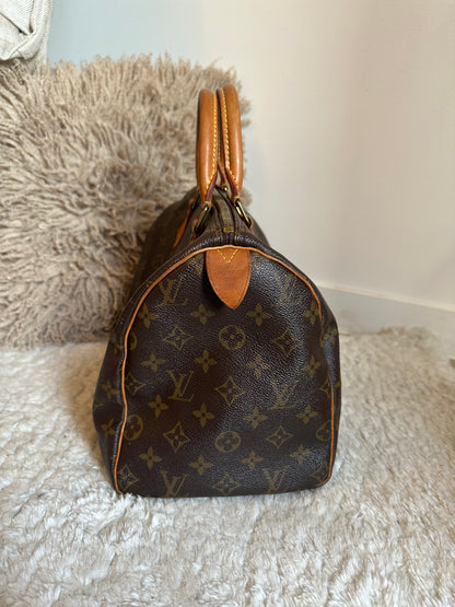 Louis Vuitton Speedy 30