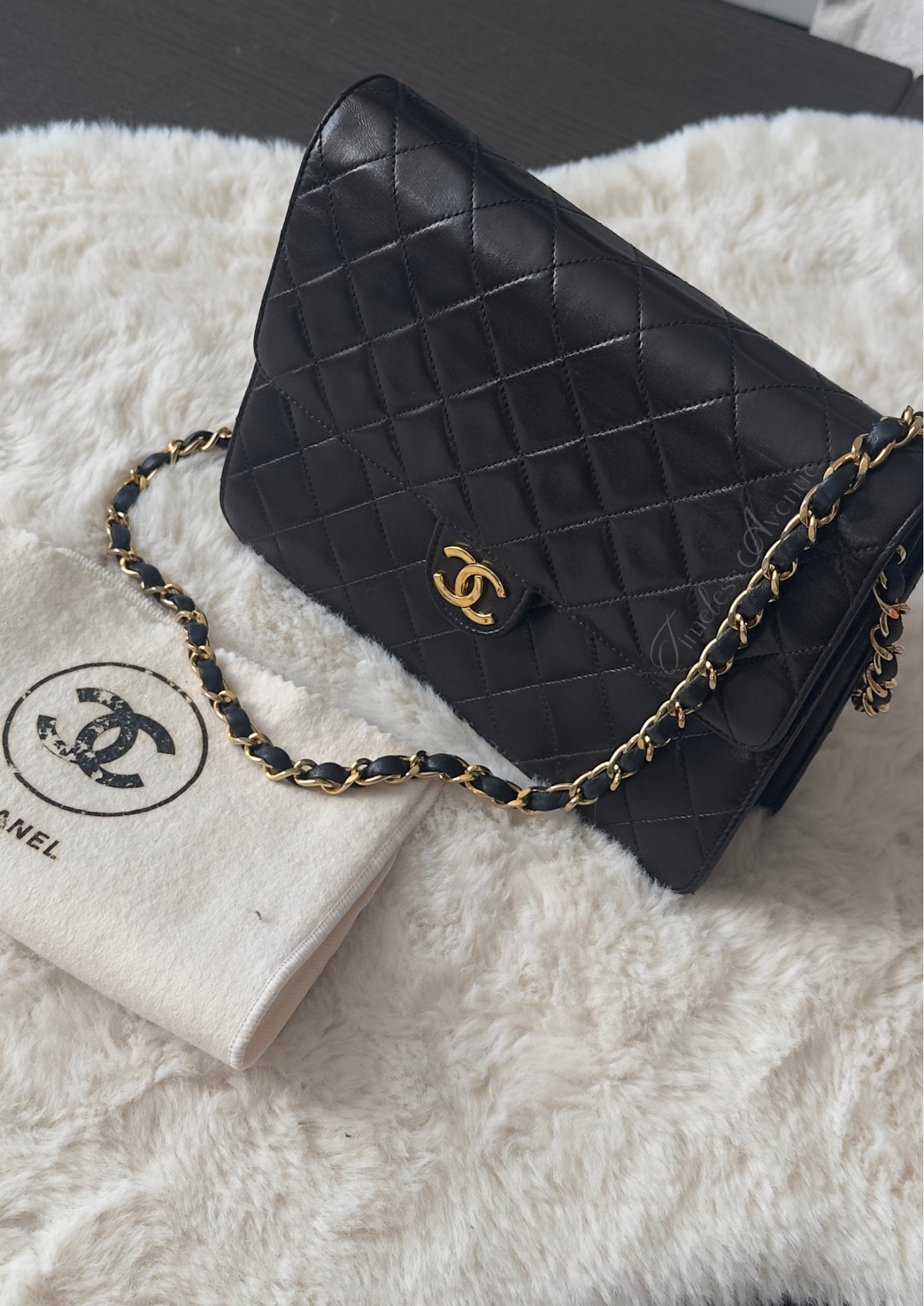 CHANEL Classic Flap Handbag