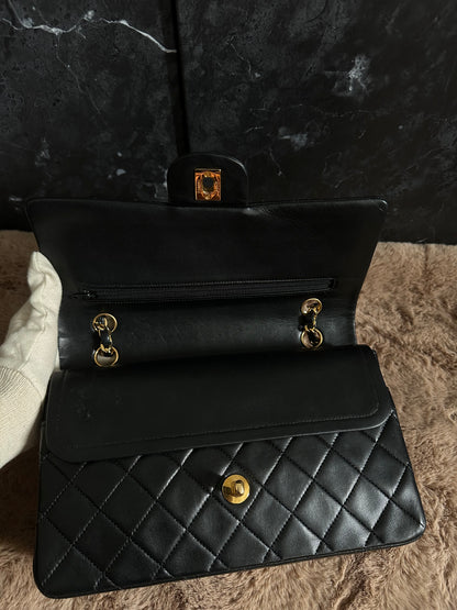 Chanel Timeless Classic Medium