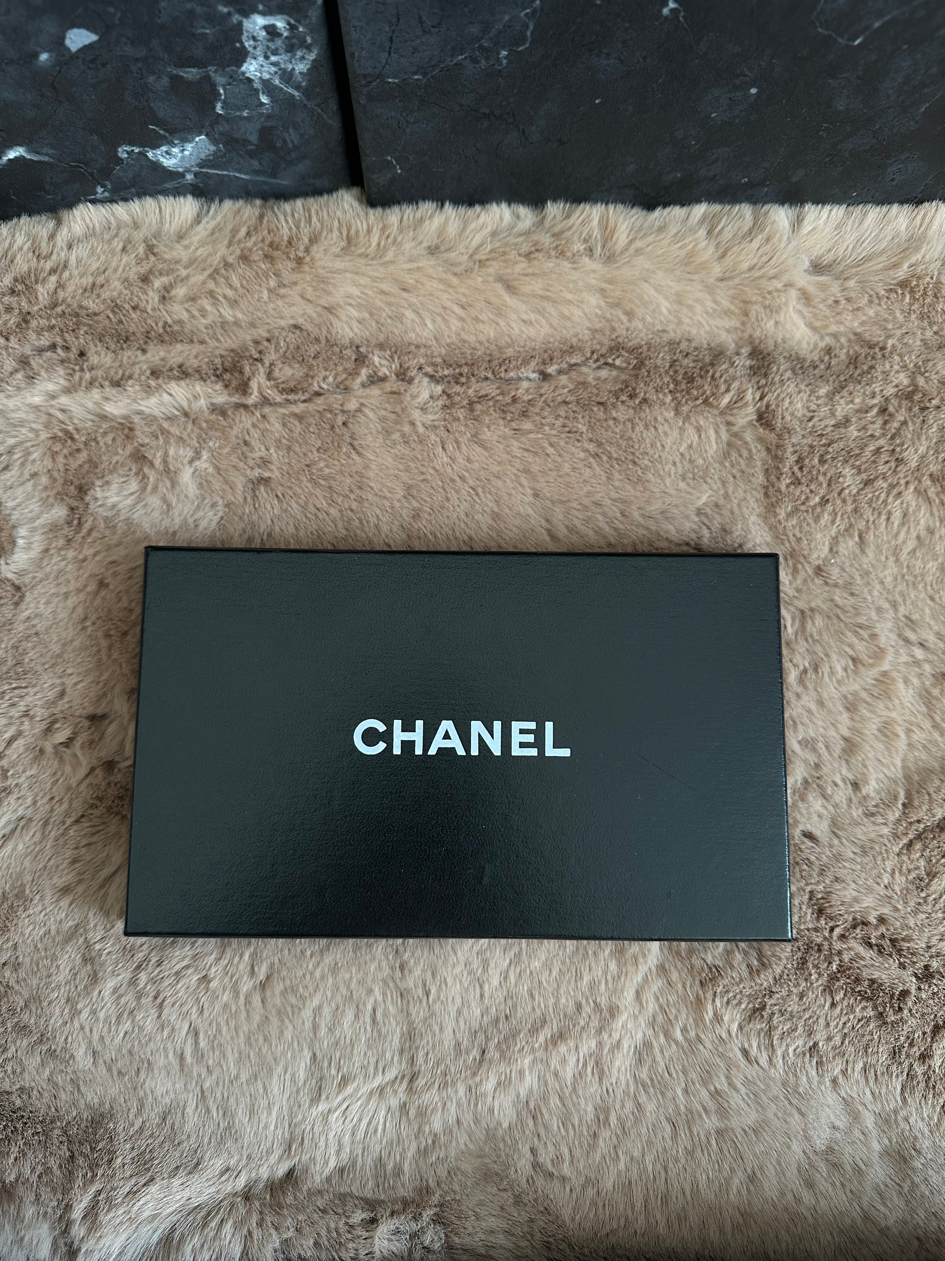 Chanel Wallet Vintage