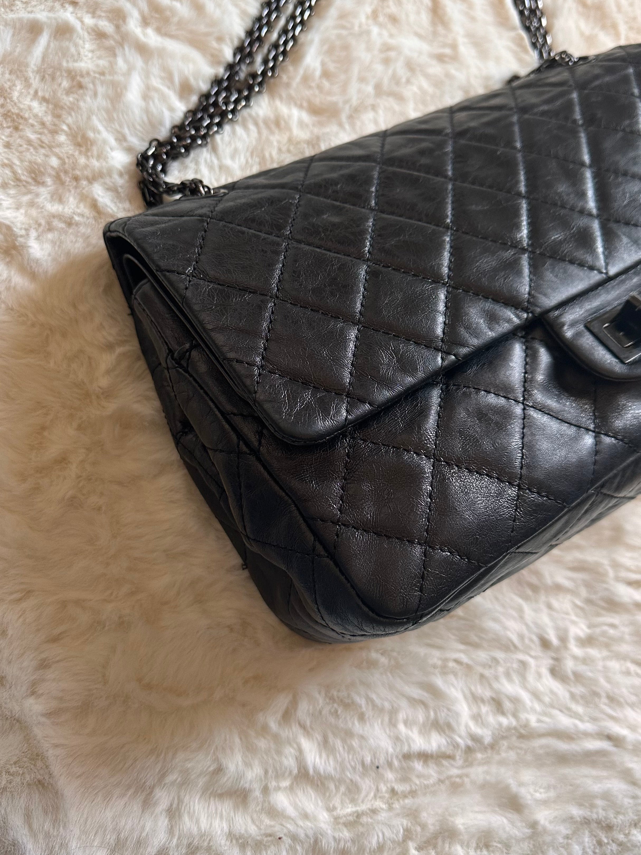 Chanel 2.55 So Black