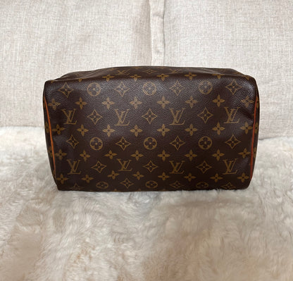Louis Vuitton Speedy 30