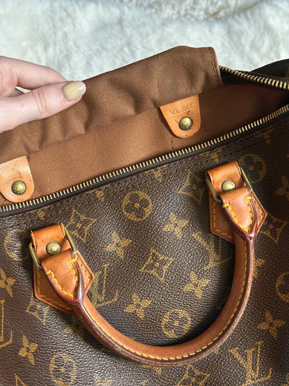 Louis Vuitton Speedy 30