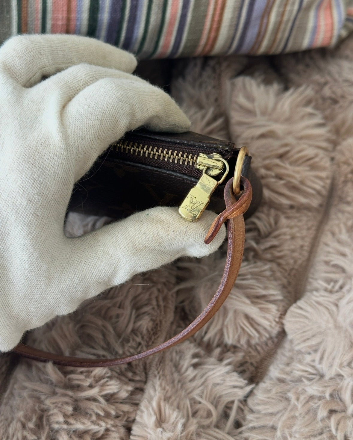 Louis Vuitton Pochette Accessoires