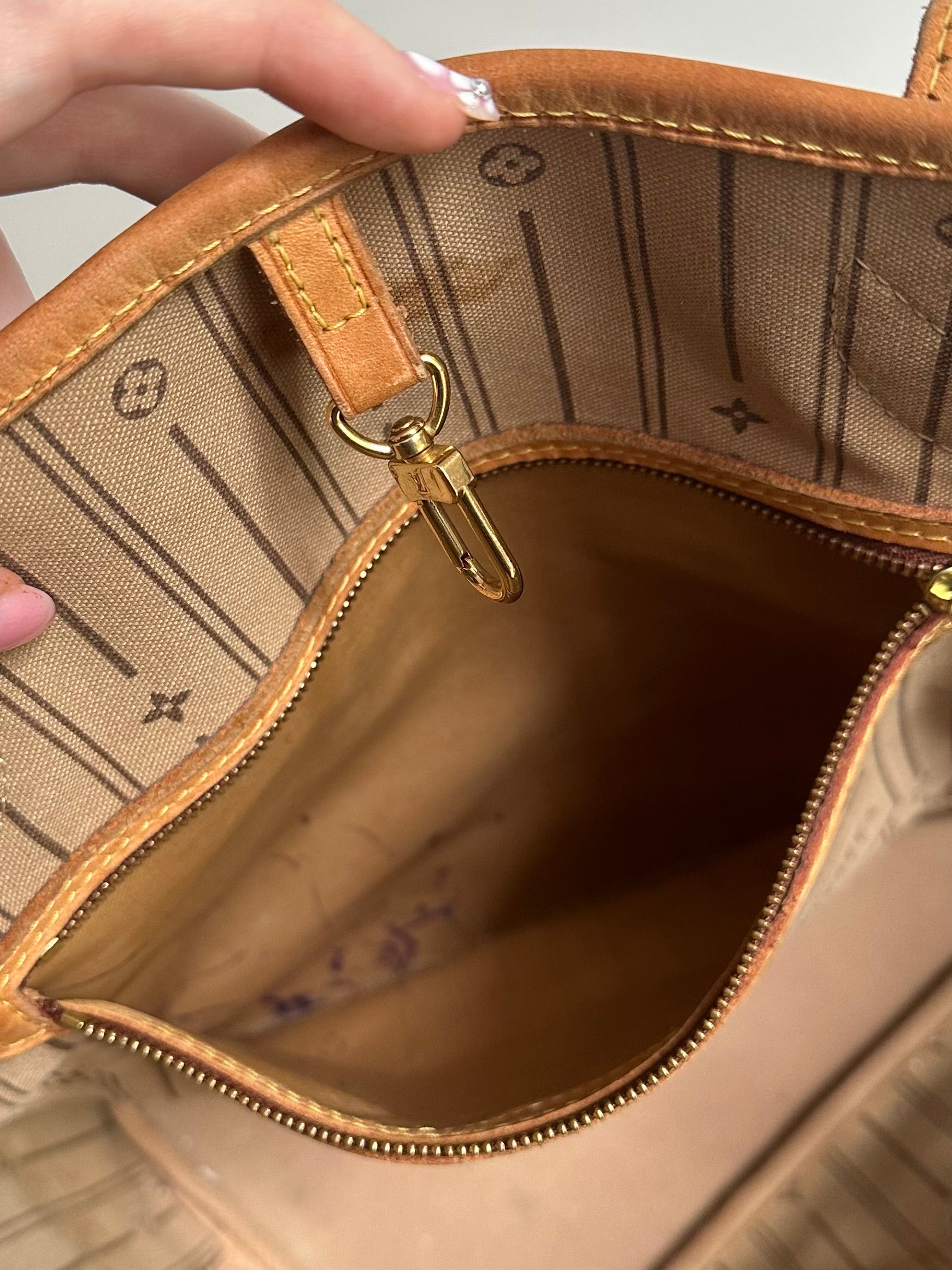 Louis Vuitton Neverfull MM