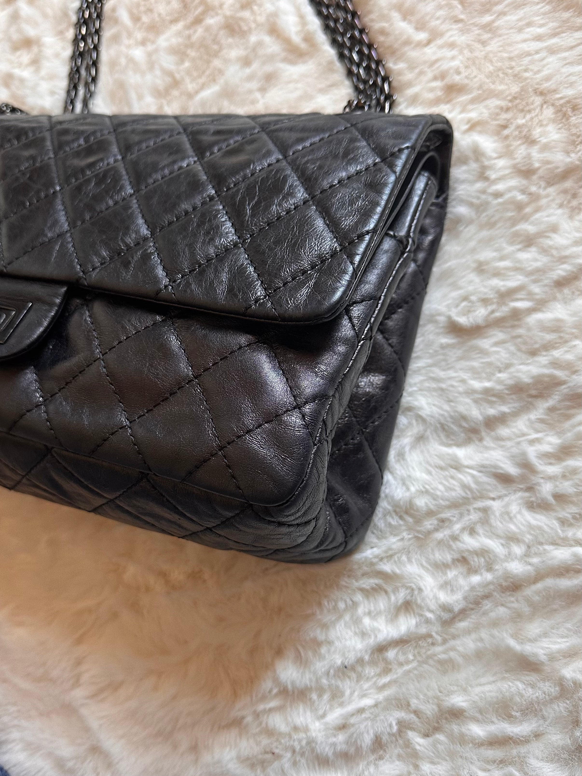 Chanel 2.55 So Black