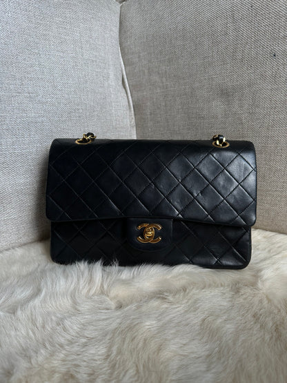 Chanel Timeless Classic Medium