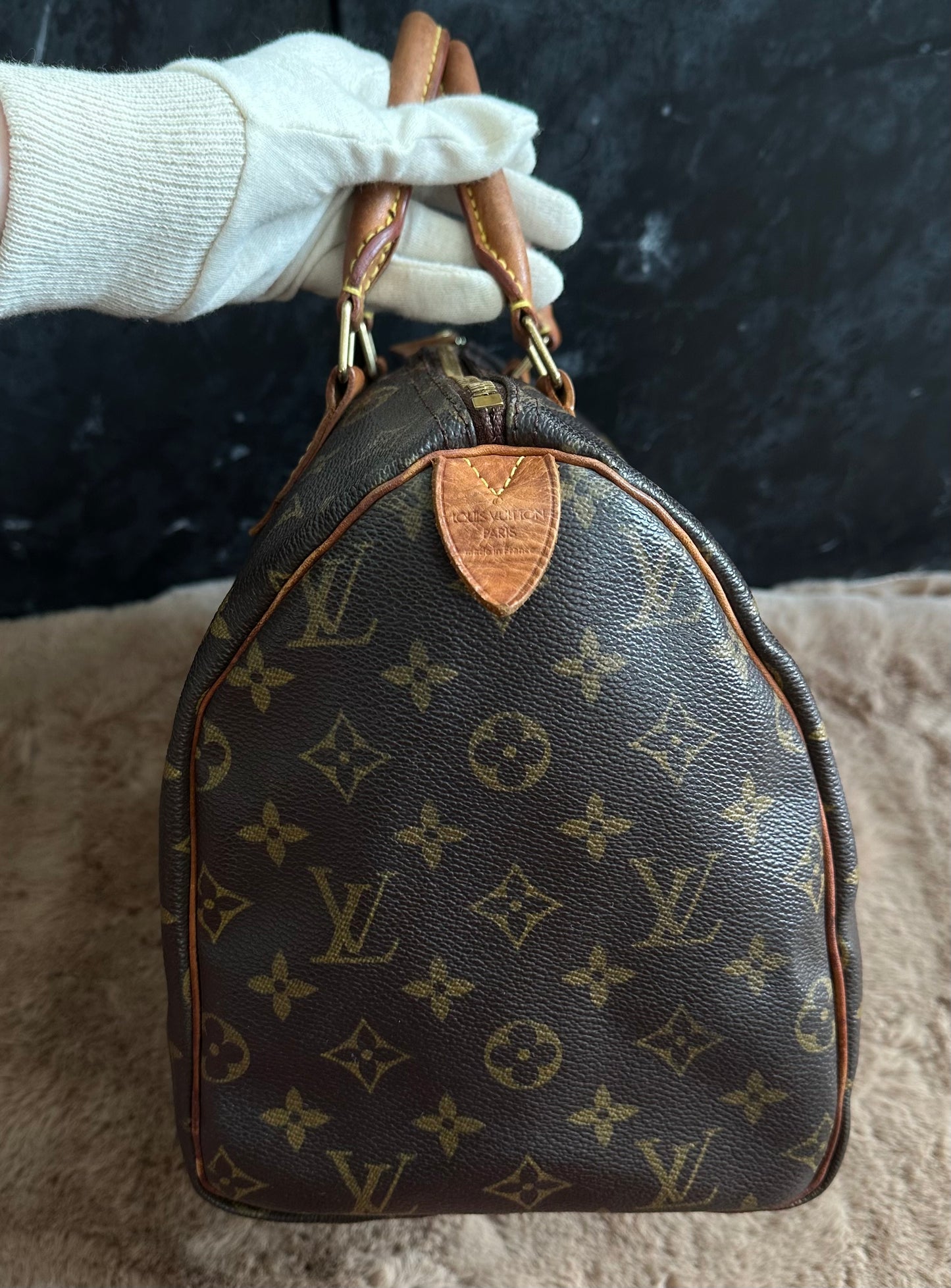 Louis Vuitton Speedy 30
