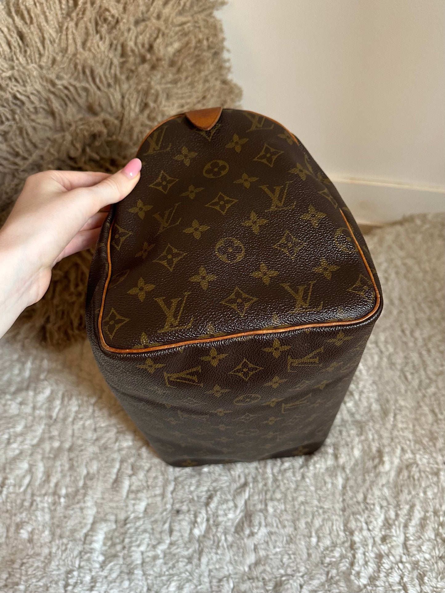 Louis Vuitton Speedy 30