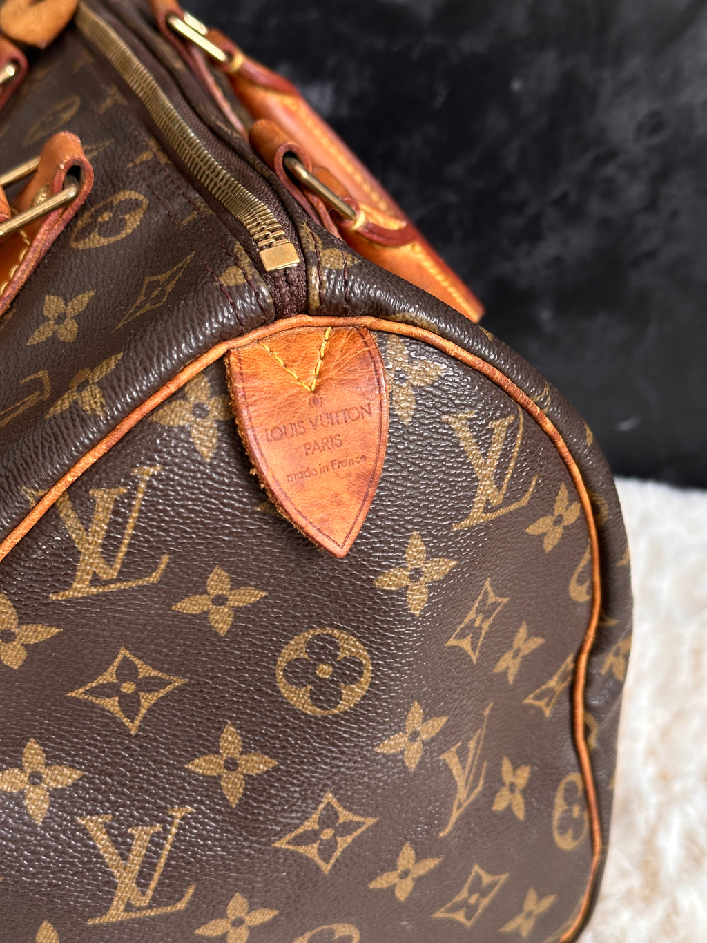 Louis Vuitton Speedy 30