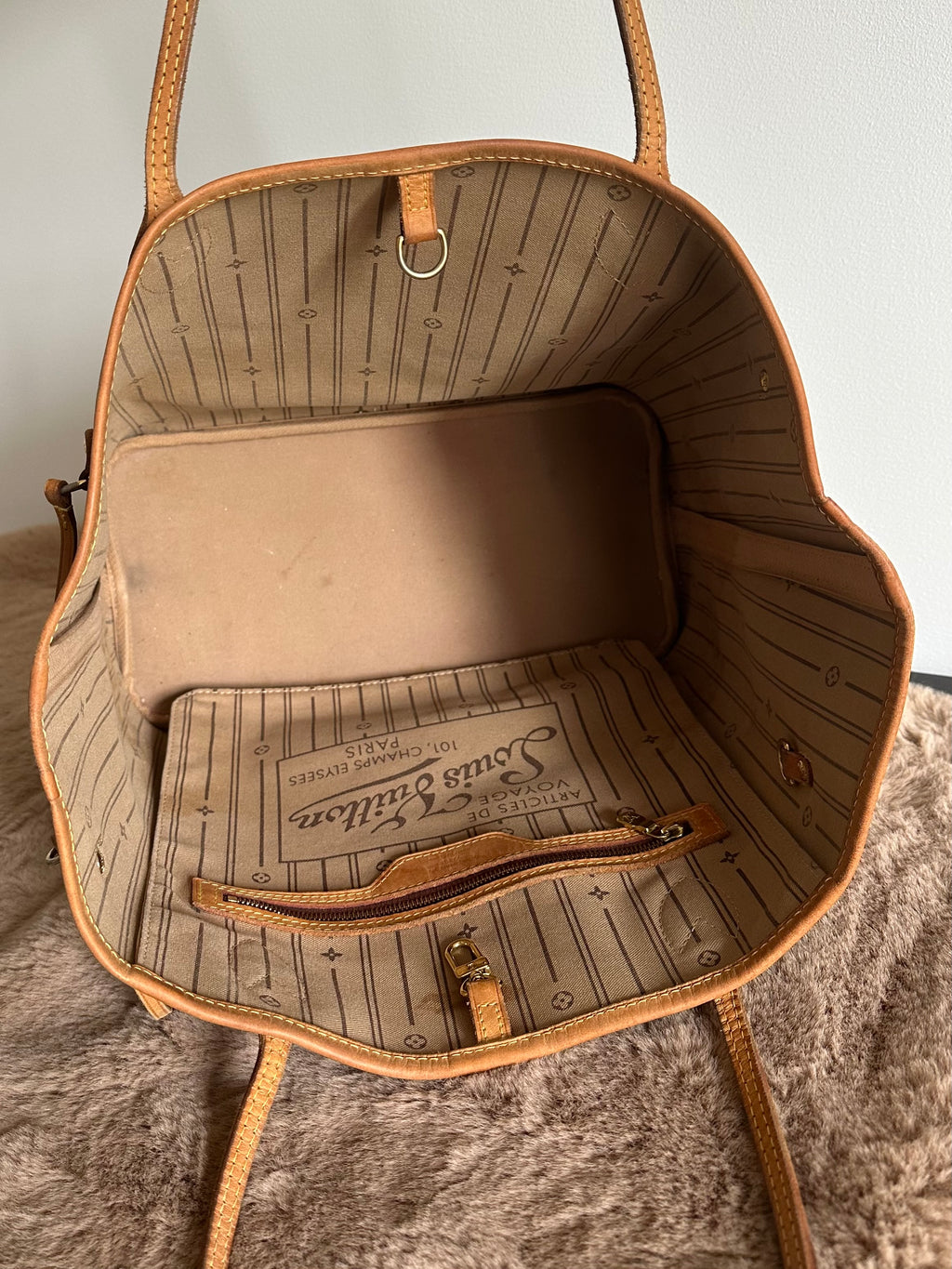 Louis Vuitton Neverfull MM