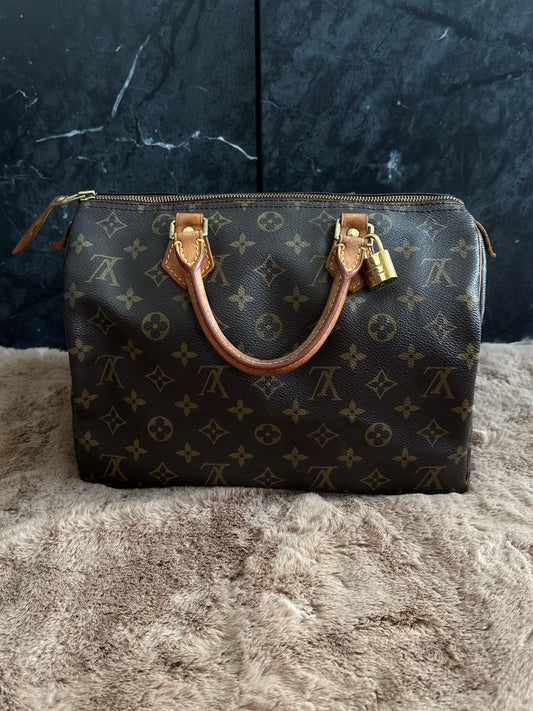 Louis Vuitton Speedy 30