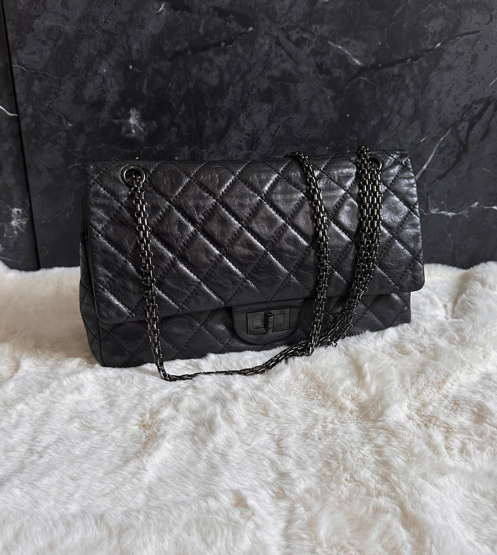 Chanel 2.55 So Black