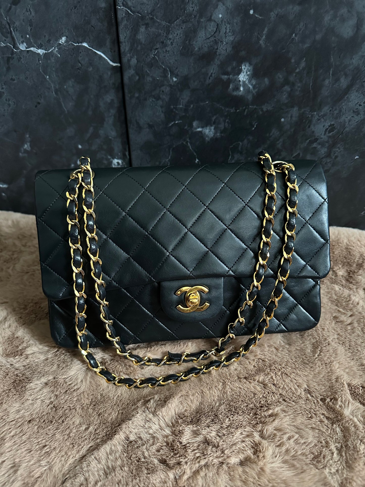 Chanel Timeless Classic Medium