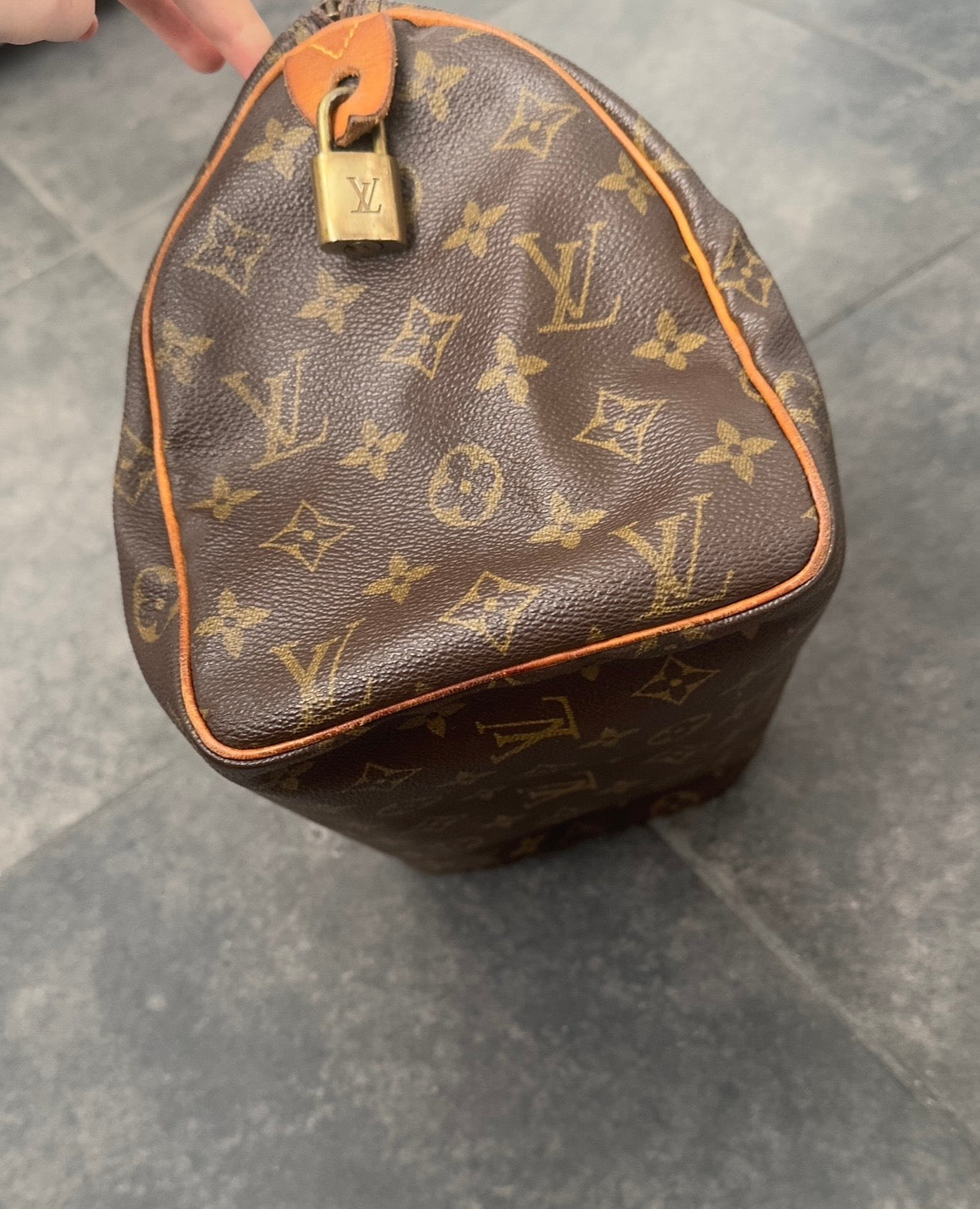 Louis Vuitton Speedy 25