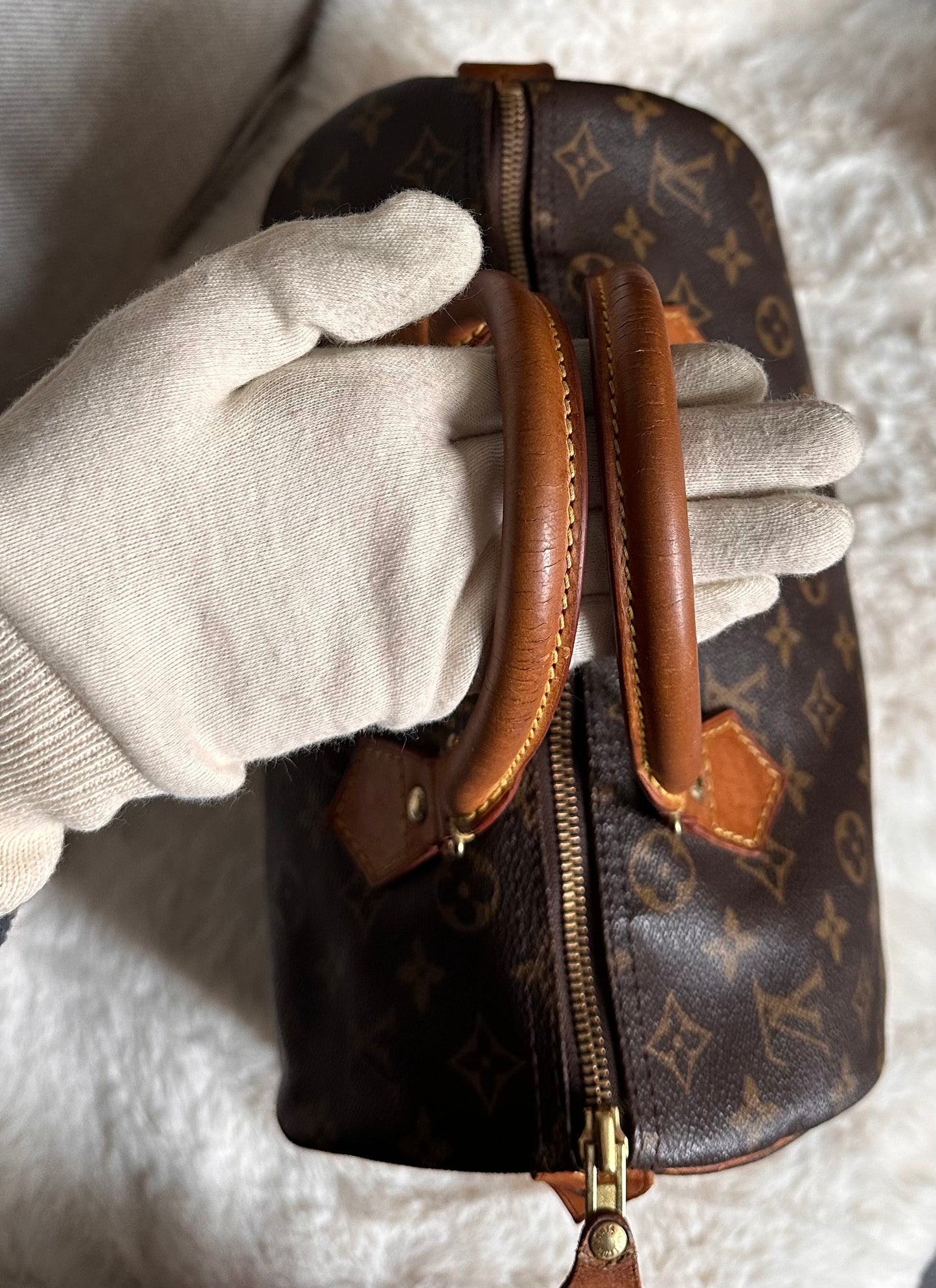 Louis Vuitton Speedy 30
