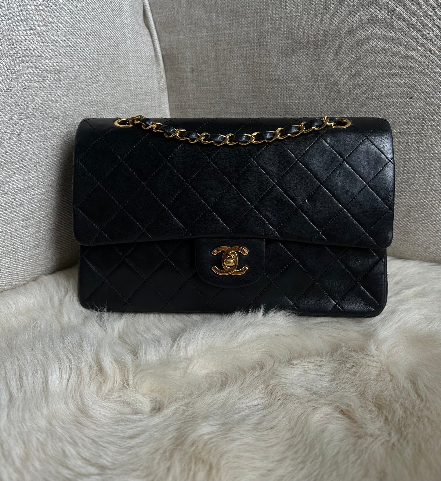 Chanel Timeless Classic Medium
