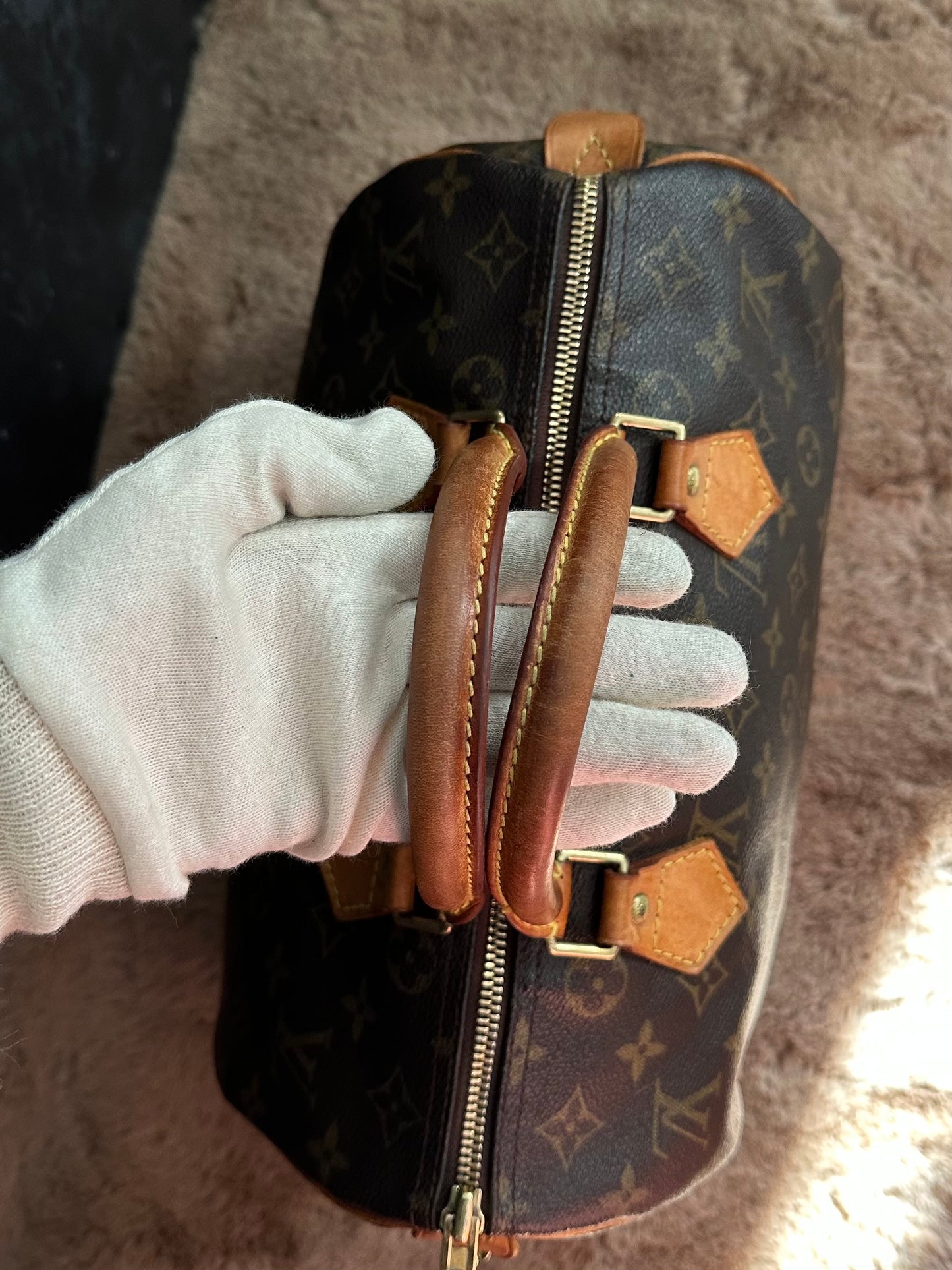 Louis Vuitton Speedy 30