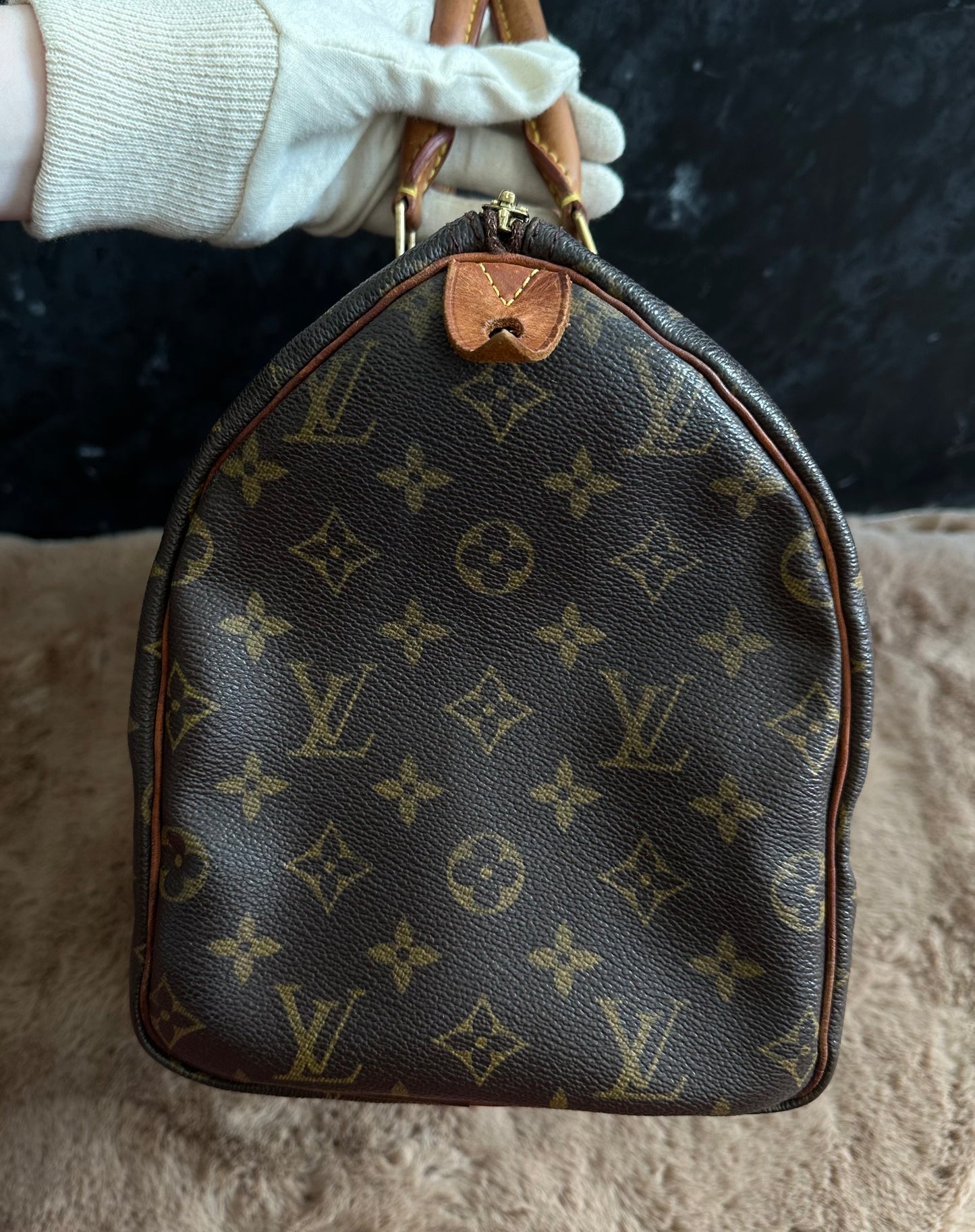 Louis Vuitton Speedy 30